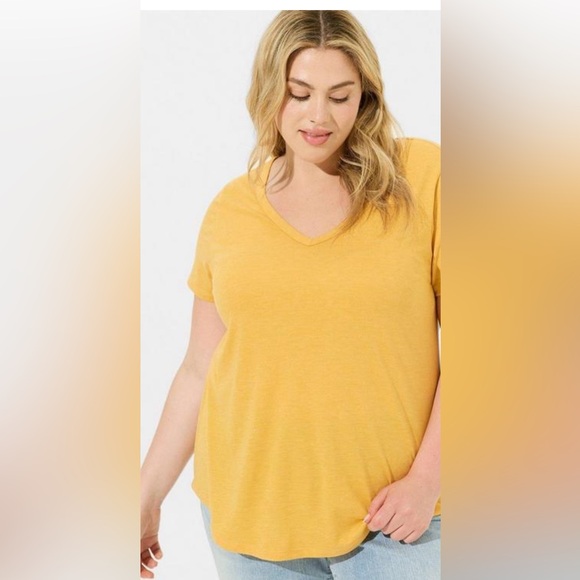 TORRID CLASSIC FIT V NECK TEE - Picture 3 of 5